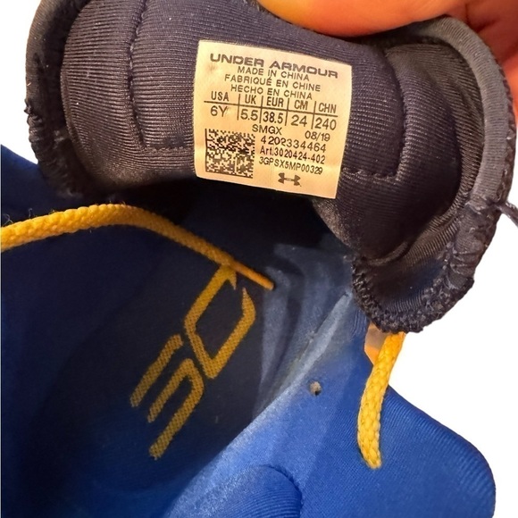 Stephen Curry’s Andre Armour 3ZERO 2 Royal blue yellow/white basketball shoes - Picture 6 of 7